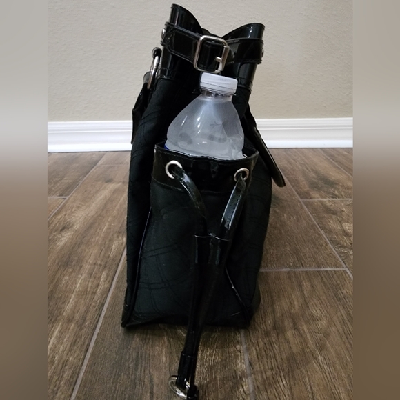 LuLu Black Quilted Patent Leather-look Purse - Picture 3 of 10